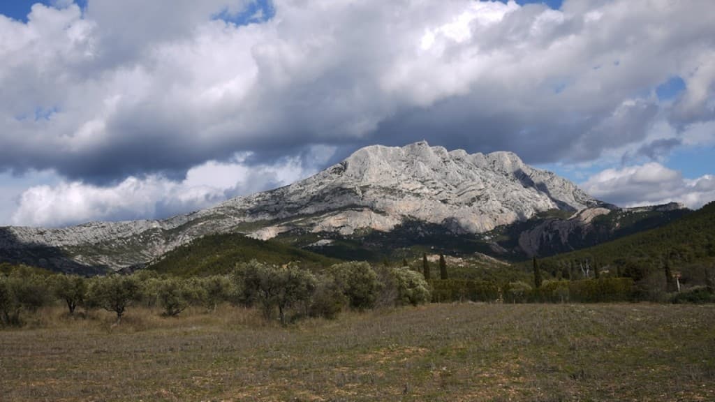 divine montagne