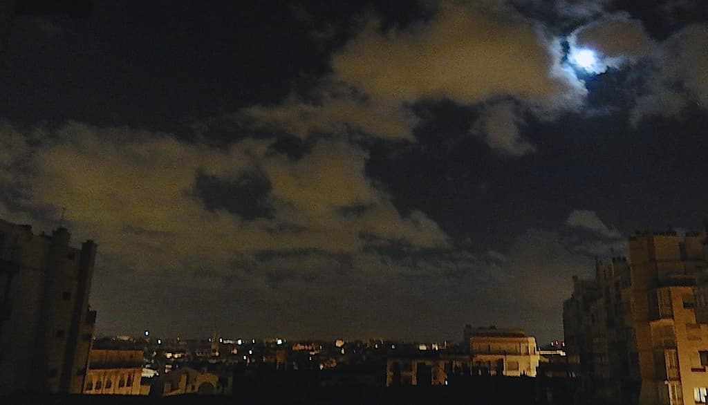 G@tto> 2:50 cette nuit - pluie à midi !