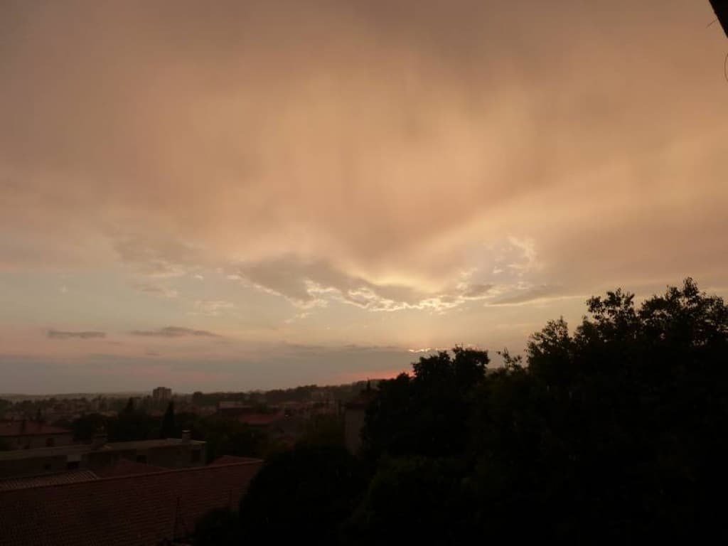 lumière de pluie