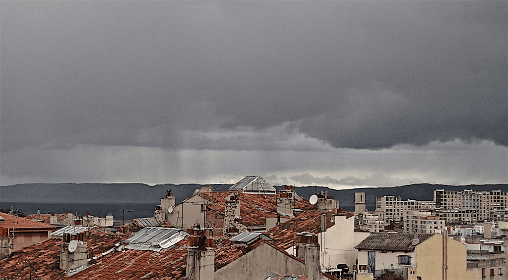 15:48 La pluie arrive (G@tto)