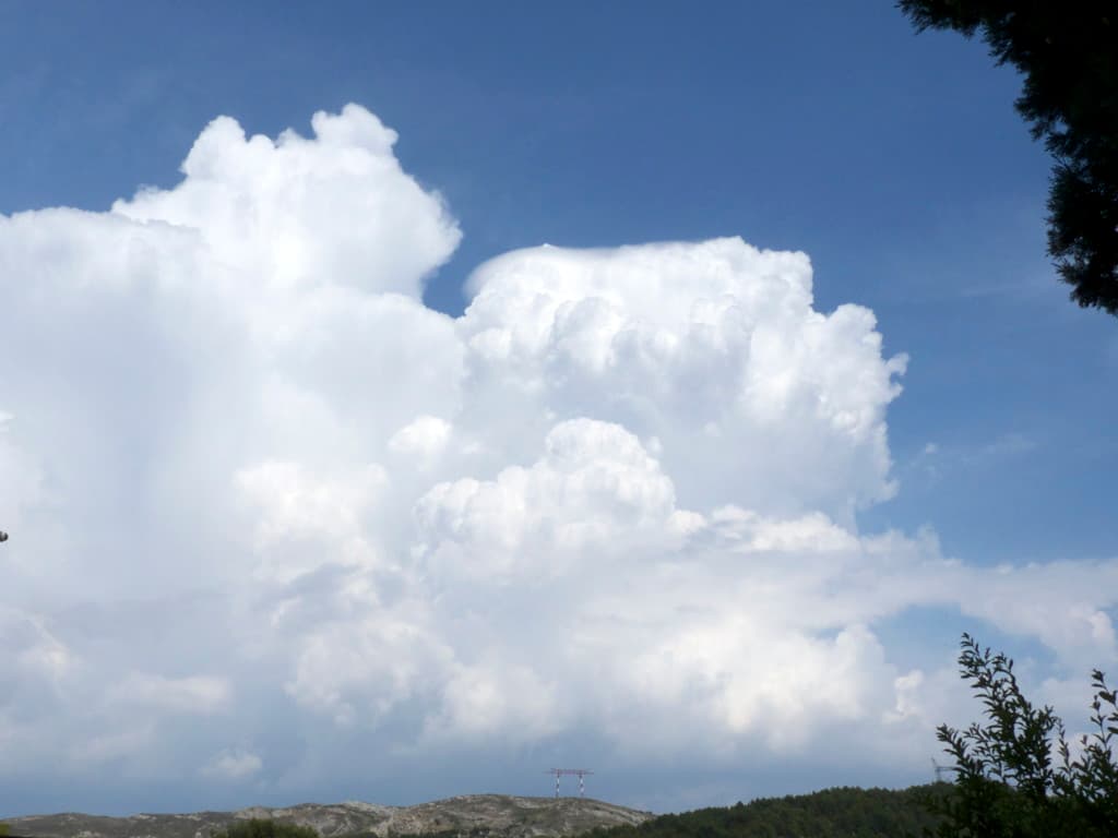 Cumulonimbus en formation