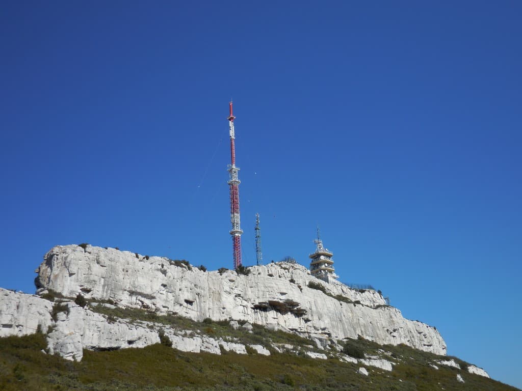 LA GRANDE ETOILE