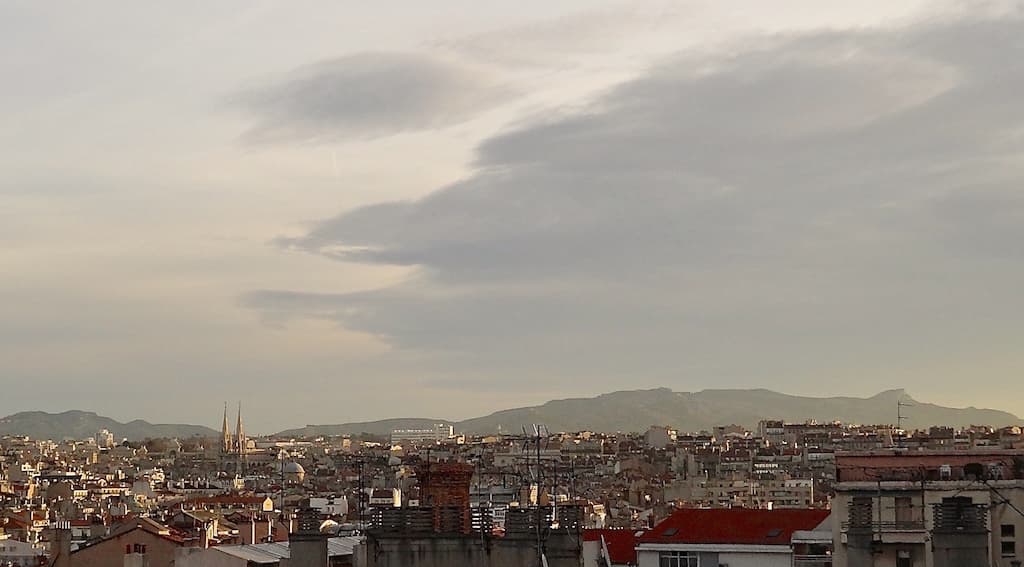Le ciel à l'est, à 8:47 [G@tto]