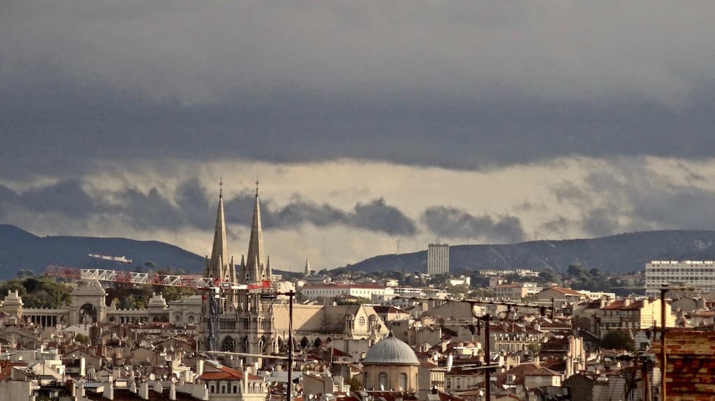 10:20 à l'est (G@tto)