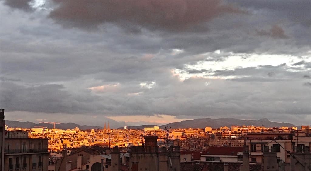 17:51 à l'est (G@tto)