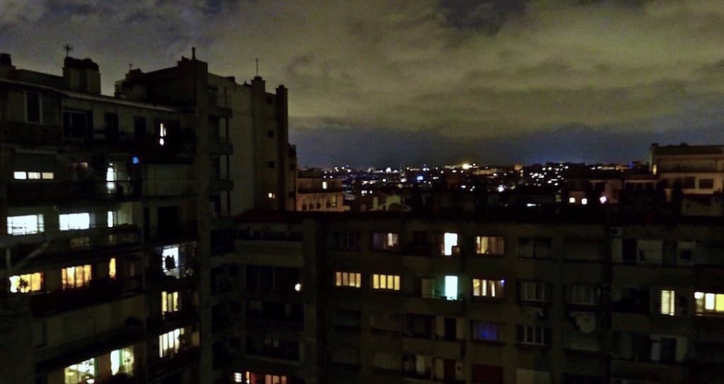 20: 05 à l'est (G@tto)