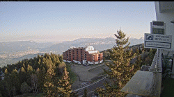 Notre webcam de chamrousse - Roche Béranger - alt. 1800 m - vue vers Grenoble et le Recoin