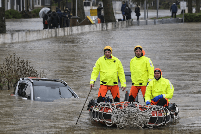 Pluies abondantes et risque inondations dans le Sud-est entre vendredi et lundi