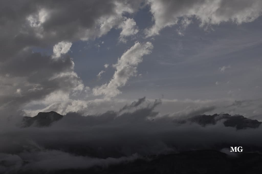 Ciel dégradé aprés l'orage sur le massif de la Chartreuse !!!