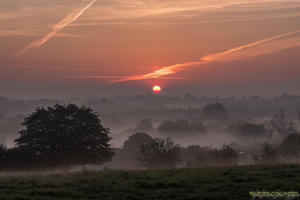 Lever brumeux