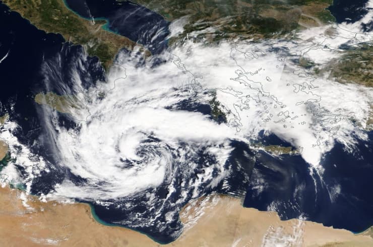 Image d'illustration pour Médicane Ianos : un petit cyclone en Méditerranée
