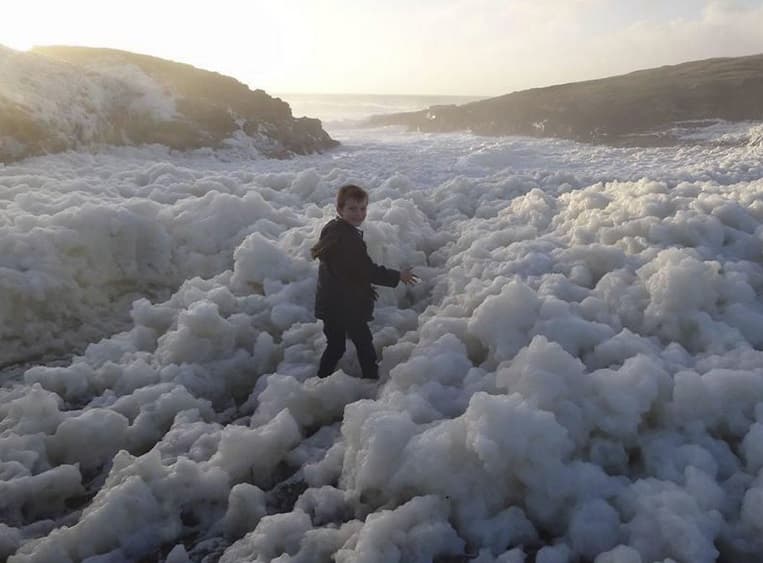 Image d'illustration pour Dépression Petra les 4 et 5 février - tempête et vagues sur l'Ouest