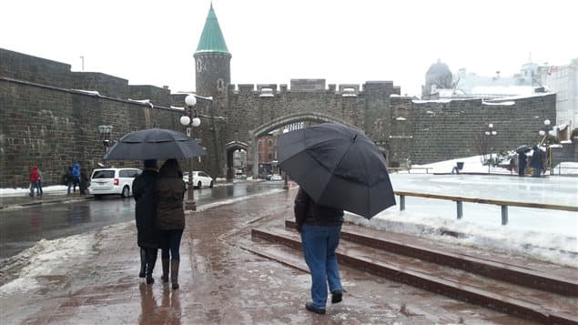 Image d'illustration pour Les stations de sport d'hiver fermées à Noël... au Québec