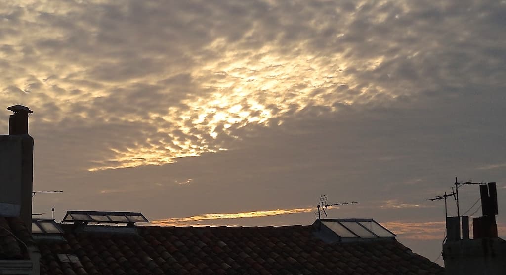 19:57... ça bouge là haut.