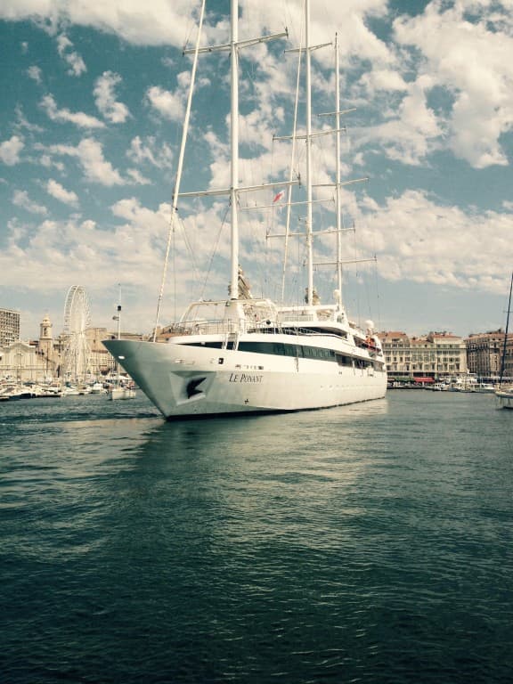 Le Ponant au port de. Marseille
