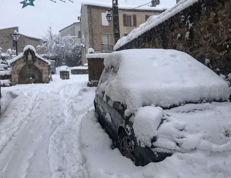 Image d'illustration pour Neige, pluies et crues : bilan des intempéries dans le Roussillon